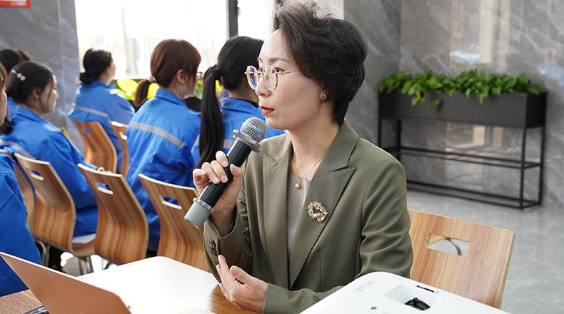 温州心理医生/乐清心理医生童莉茴老师走进科瑞普电气